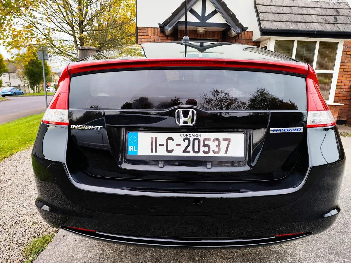 2011 Honda Insight !New Nct!1 Owner!Only 71000Mls! - Image 4
