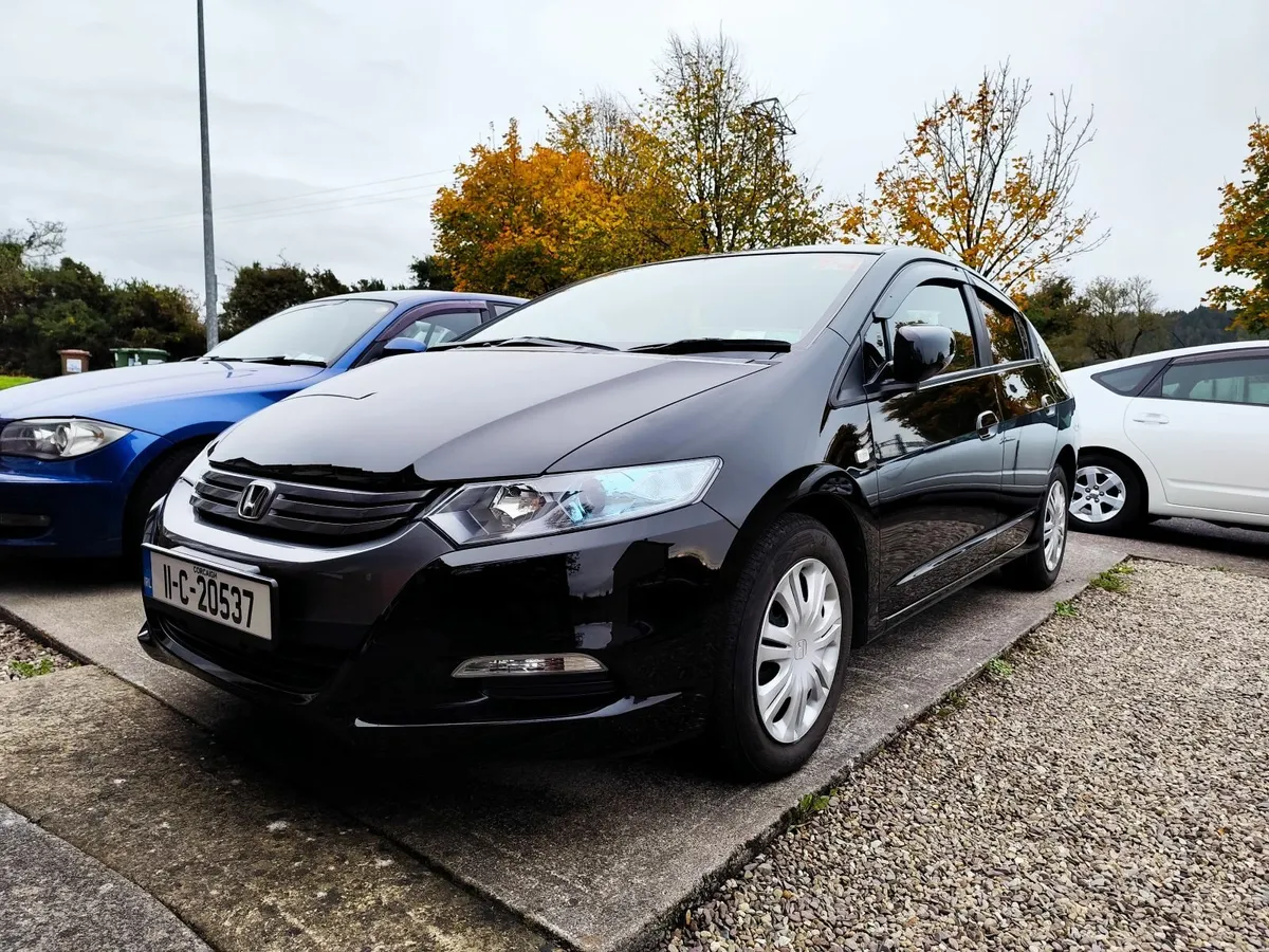 2011 Honda Insight !New Nct!1 Owner!Only 71000Mls! - Image 1