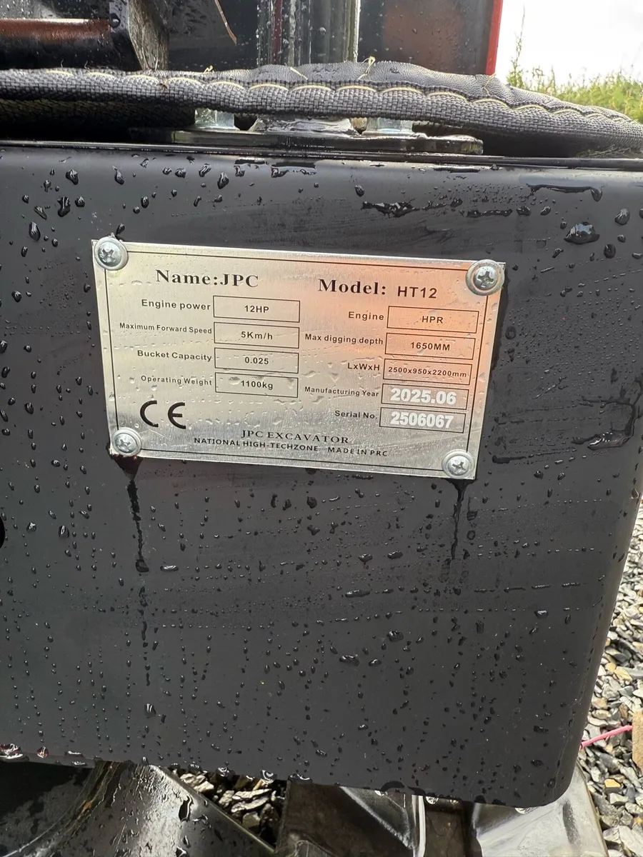 1 ton JPC mini digger - Image 3