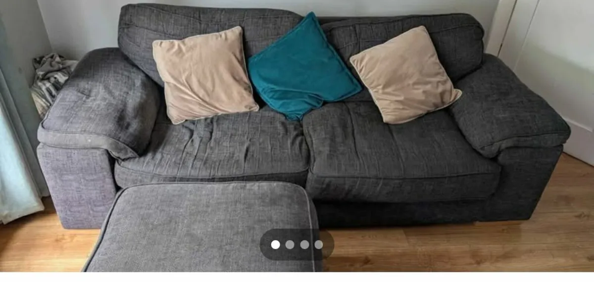 3seater+2seater+ poof - Image 1
