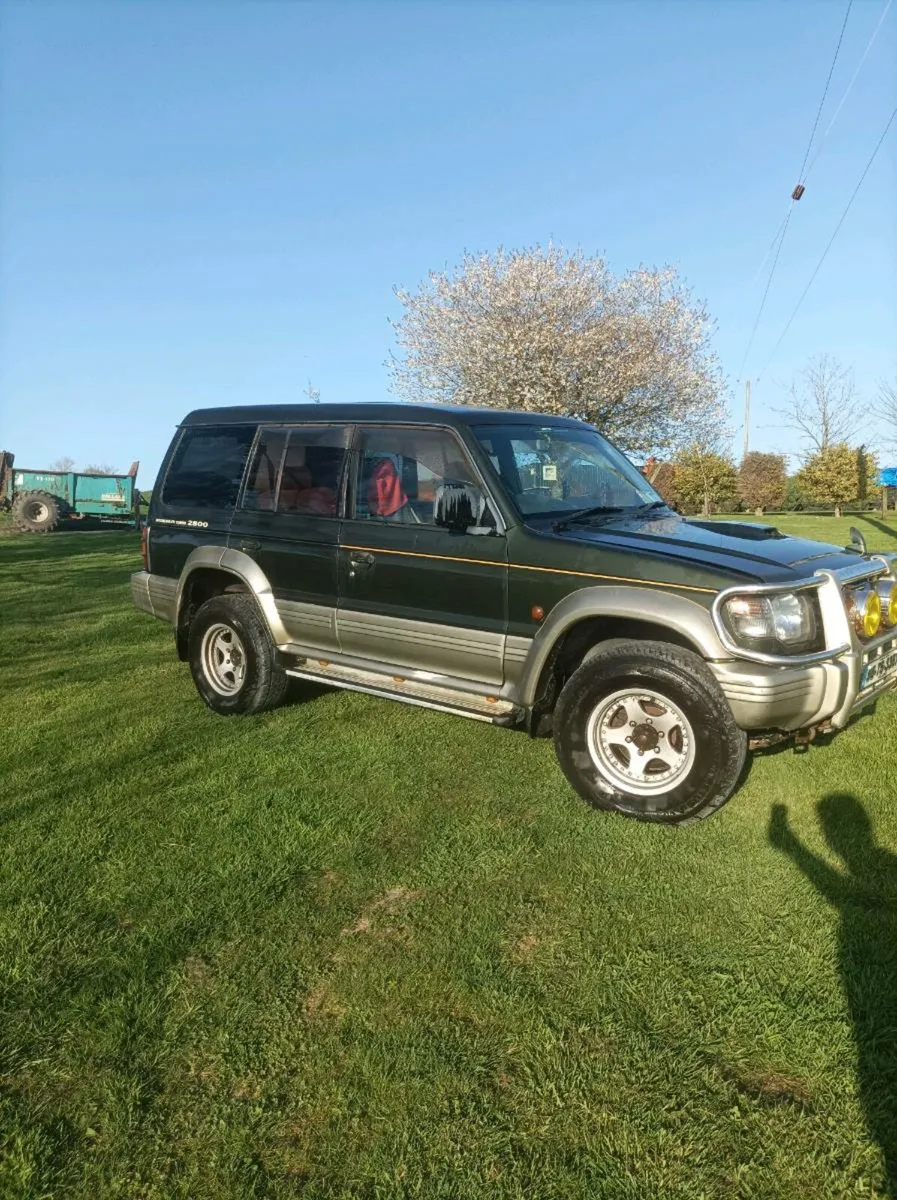 Mitsubishi Pajero - Image 1