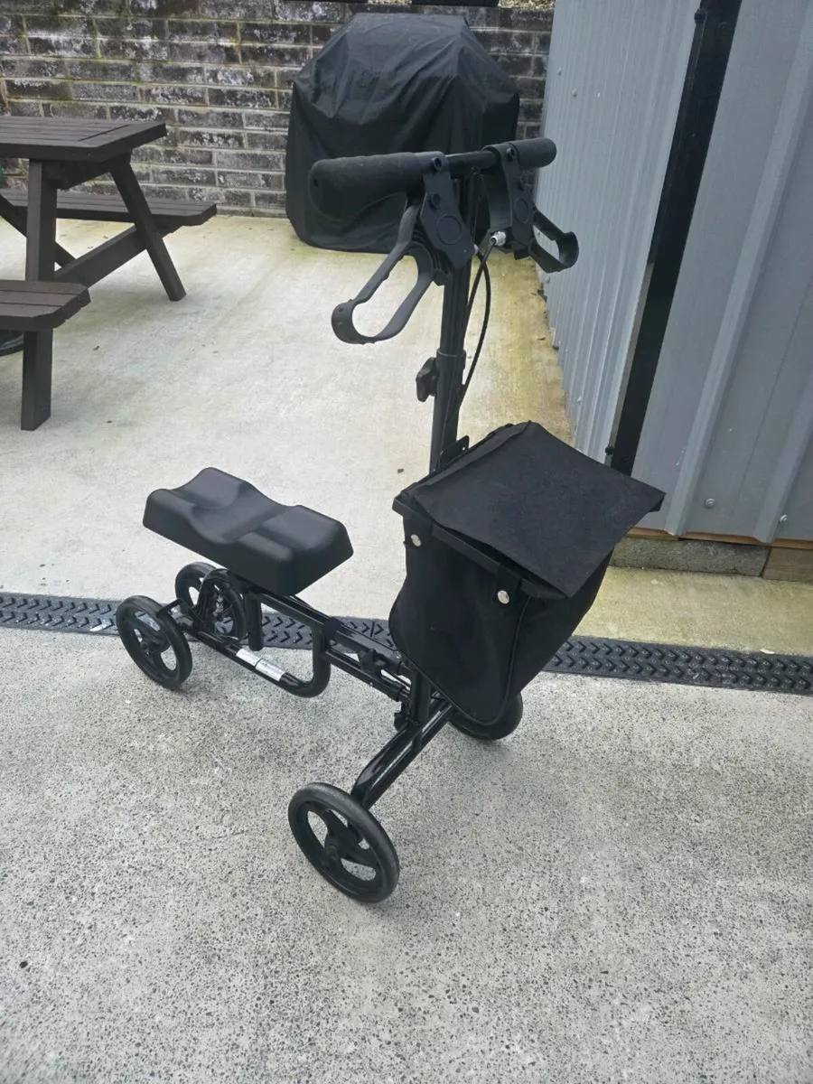 Knee Walker Mobility Aid - Image 4