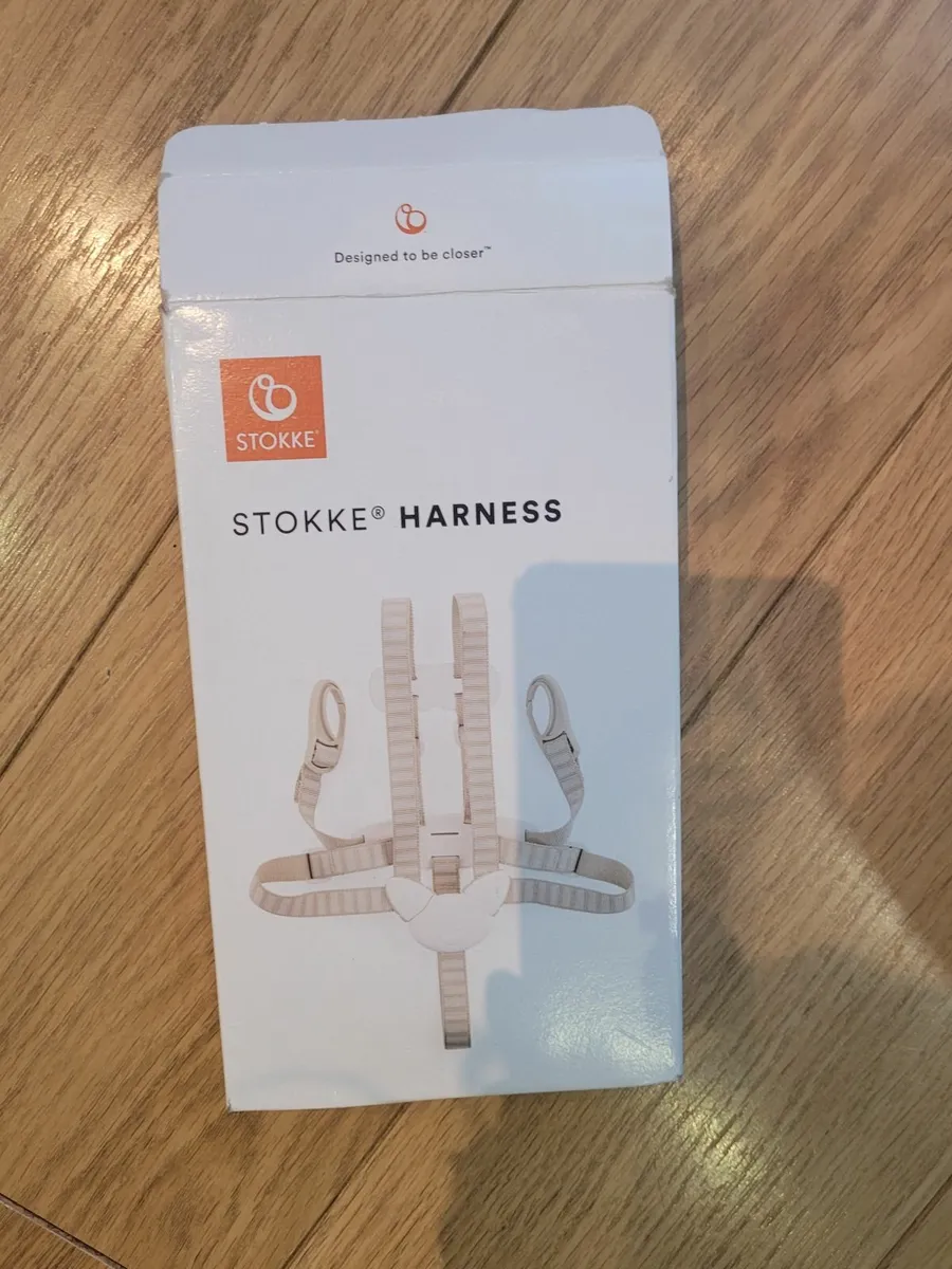 Stokke baby chair, stokke harness, stokke tray - Image 2