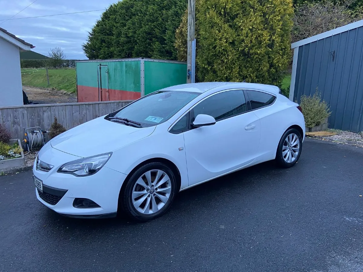 🚗 152 Opel Astra 1.6 Diesel I GTC – 3DR 🚗 - Image 1