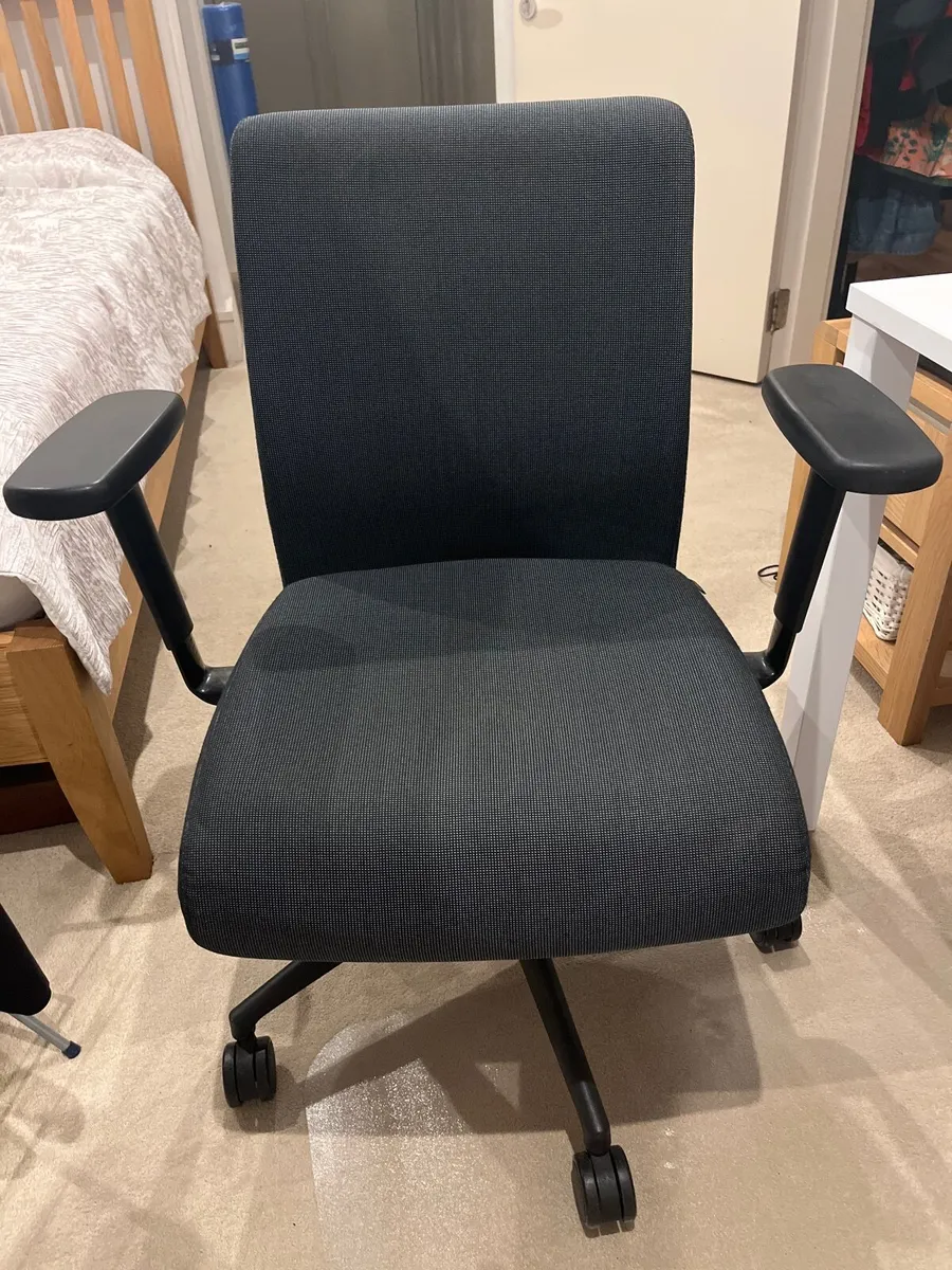 Office chair - Image 2