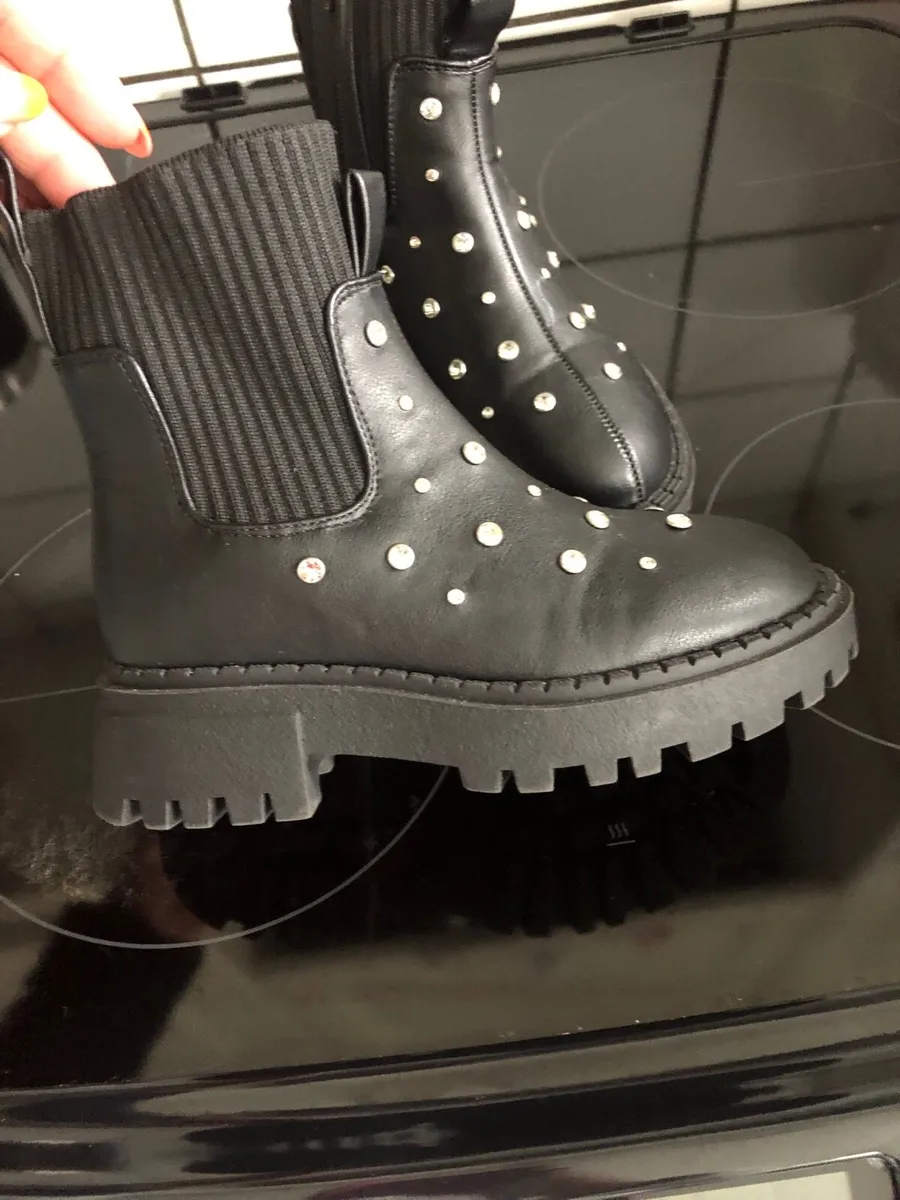 Girls new river island boots size 11 €20 - Image 2
