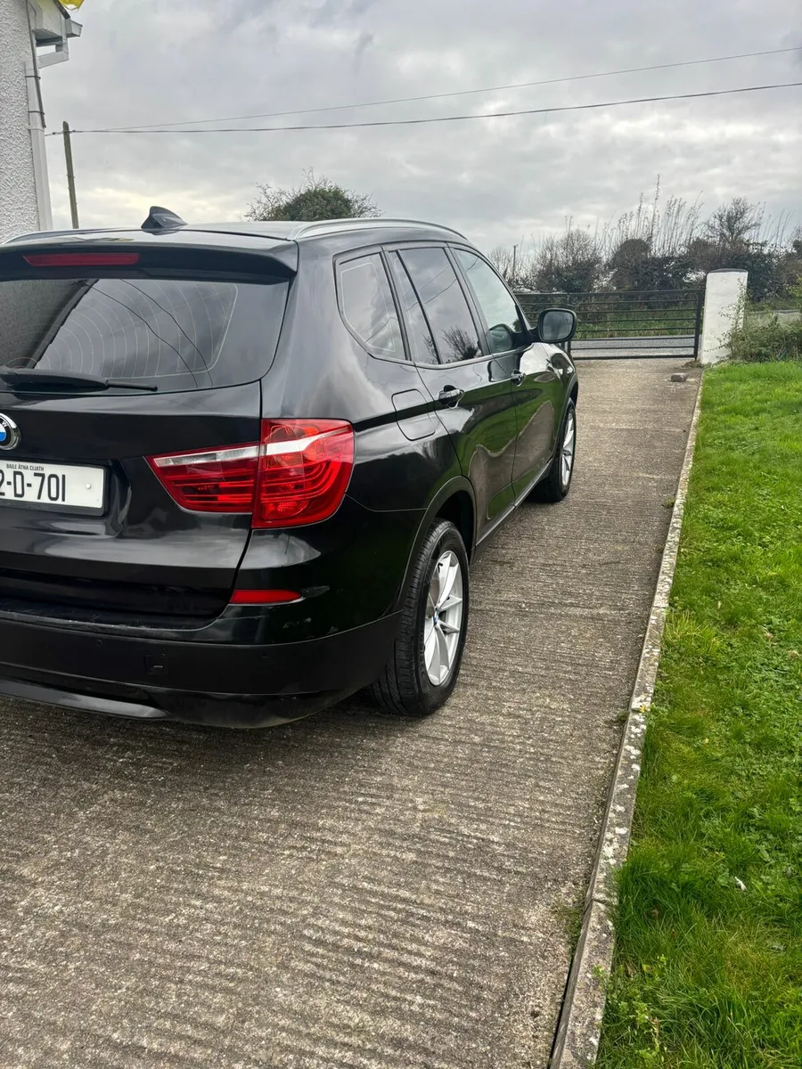 BMW X3 2012 - Image 2