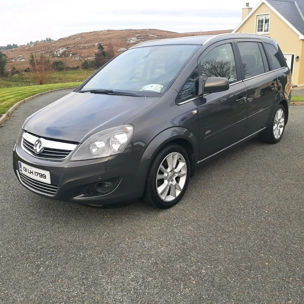 Zafira 1.7 New NCT, Low Miles - Image 2