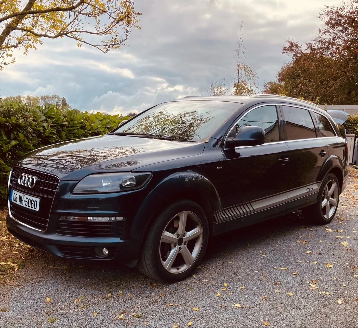 Audi Q7 3.0TDi S-LINE - Image 1