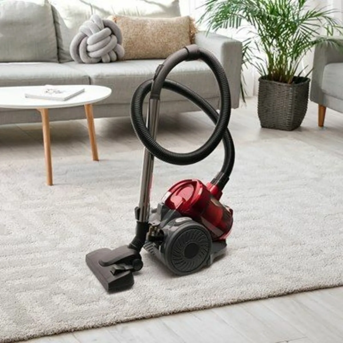 800w Bagless Corded Cyclone Vacuum - Red - Image 4