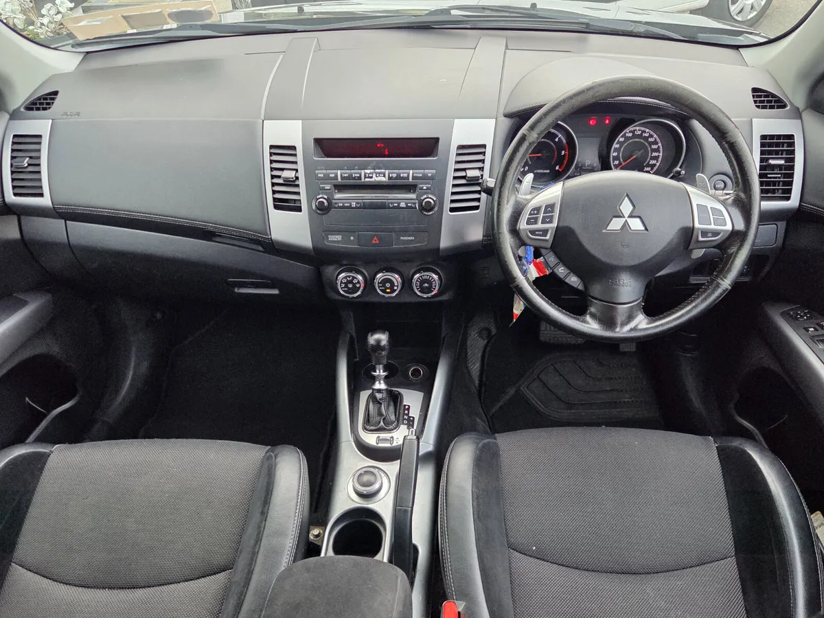 Mitsubishi Outlander 2013 - Image 4