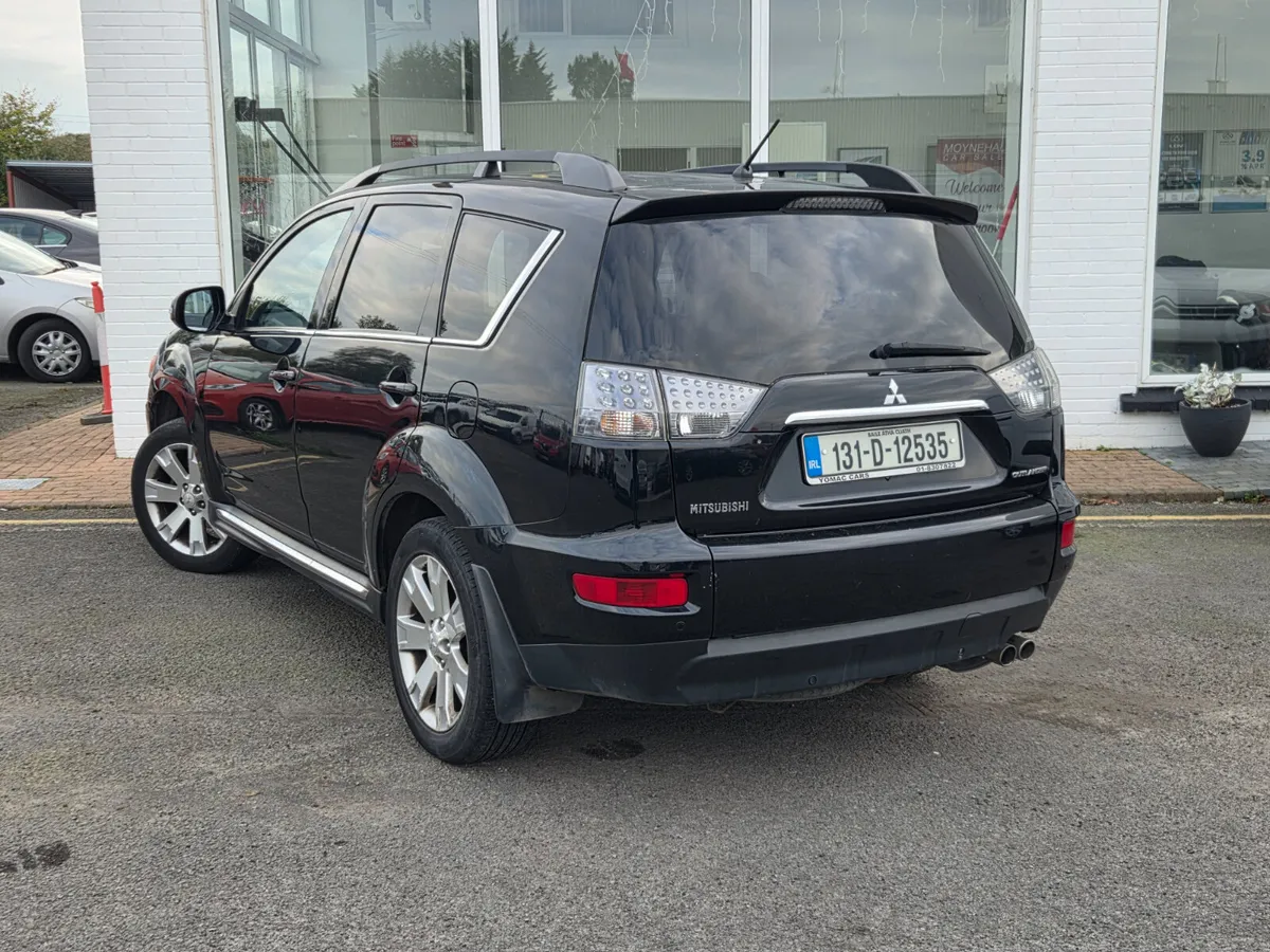 Mitsubishi Outlander 2013 - Image 2