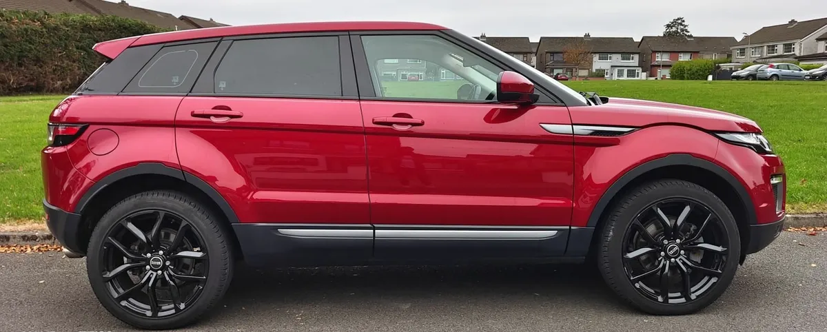 Land Rover Range Rover Evoque 2016 / Low Milage - Image 1