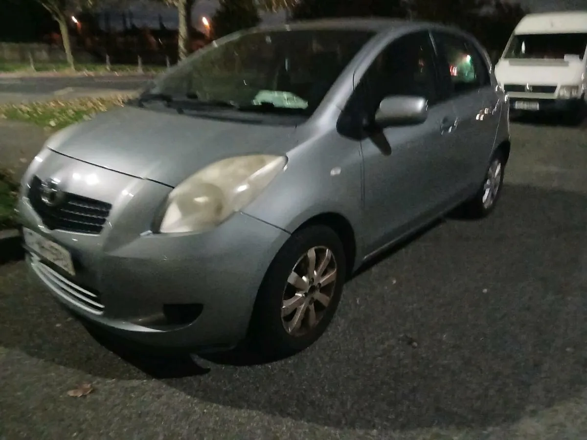 2007 TOYOTA YARIS NCT 3/26 - Image 4