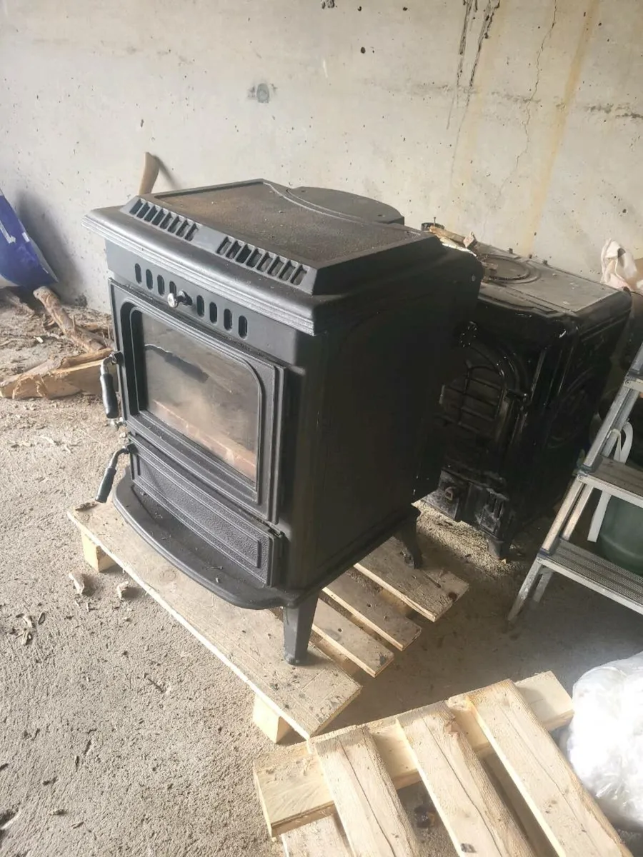 Stove - Image 2