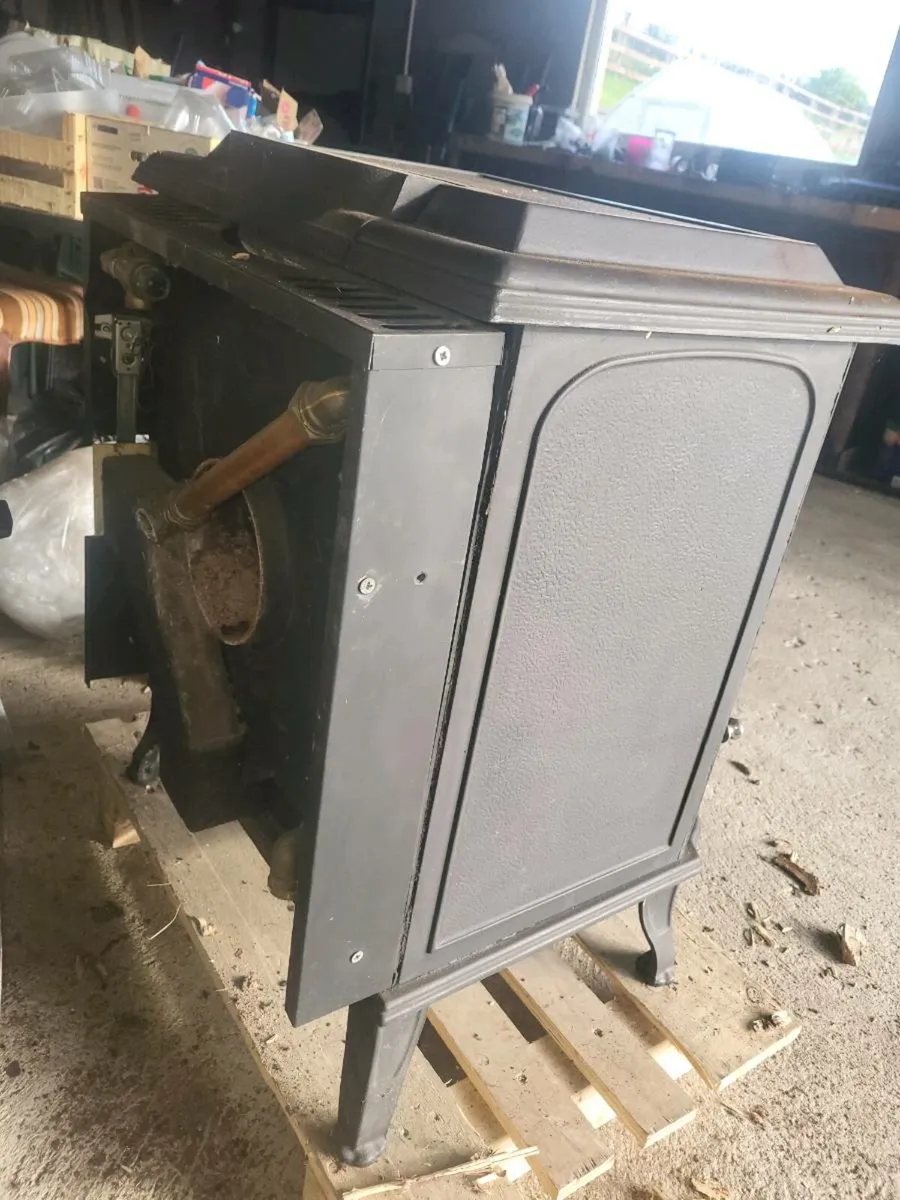 Stove - Image 4
