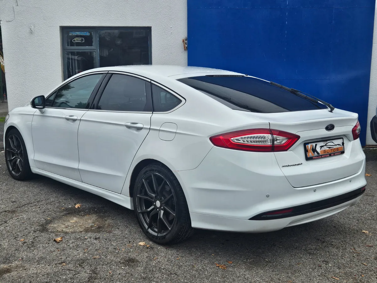 Ford Mondeo 2015 2.0 diesel - Image 2