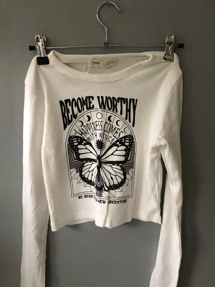 Ladies BNWT  top size S €5 - Image 3