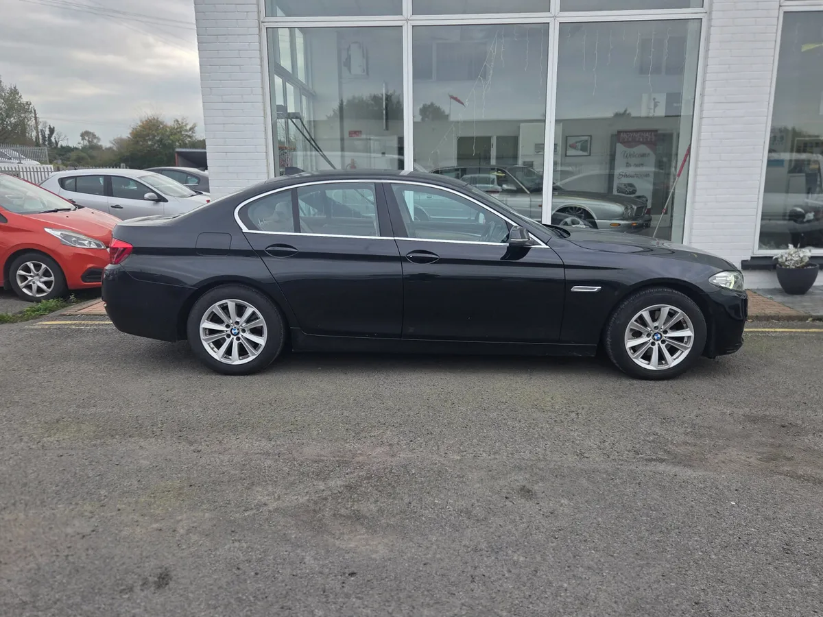 BMW 5-Series 2015 - Image 3