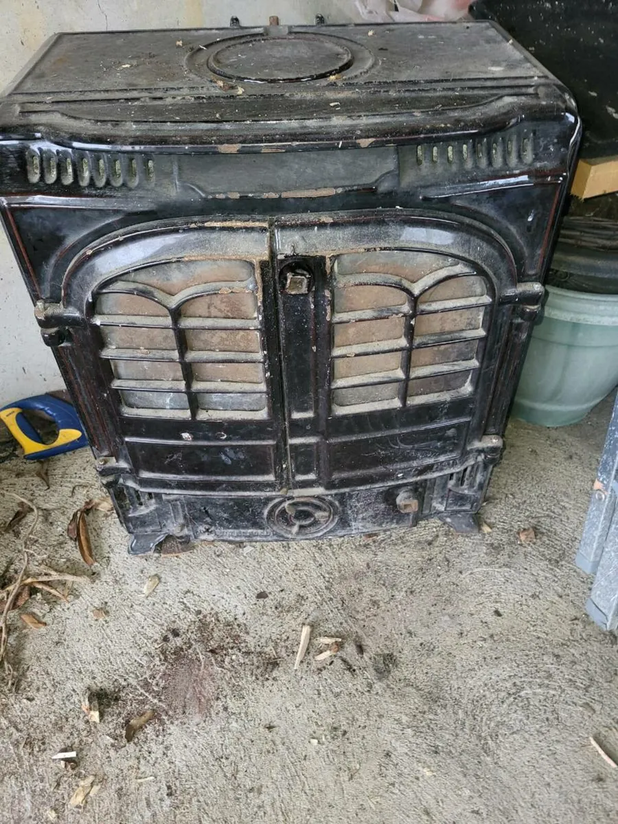 Stove - Image 1