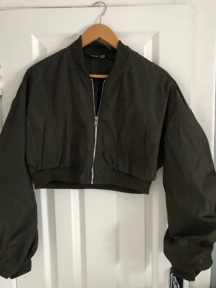 Ladies jacket size S €5 - Image 4