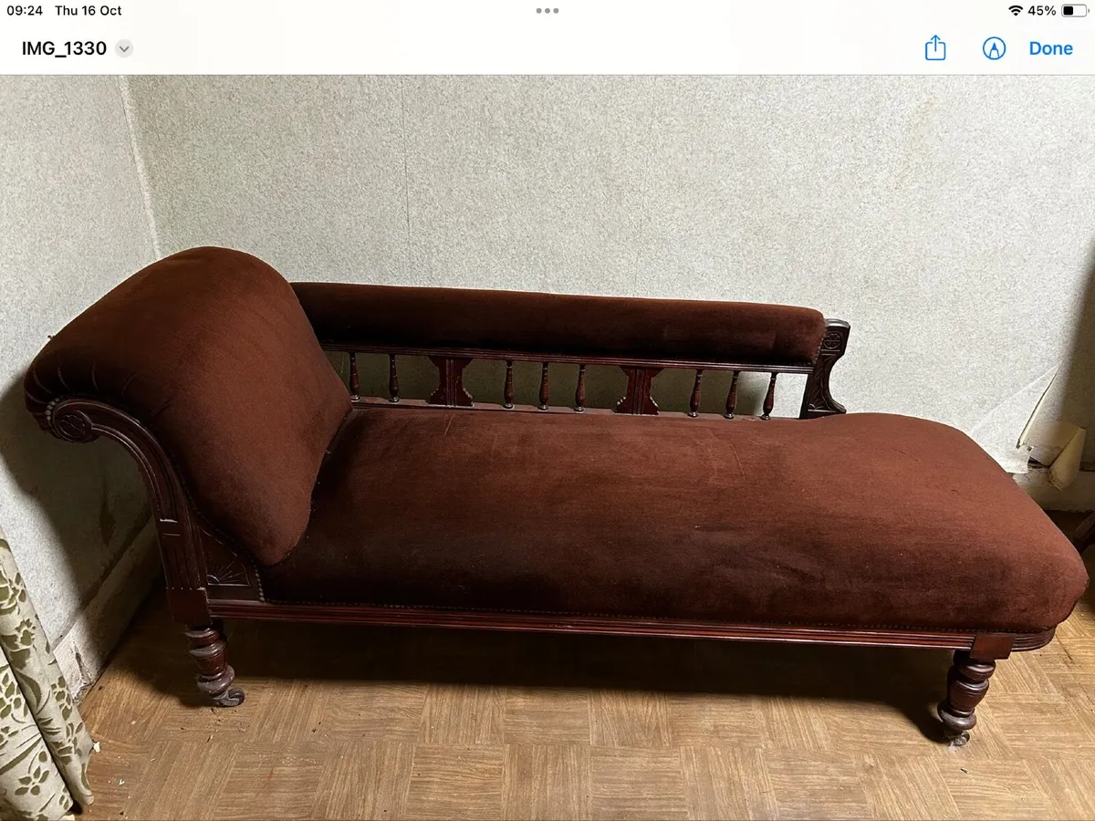 Chaise Longue - Image 1