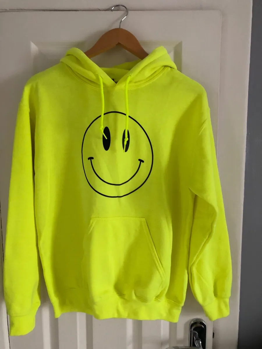 Ladies hoodie size S €5 - Image 1
