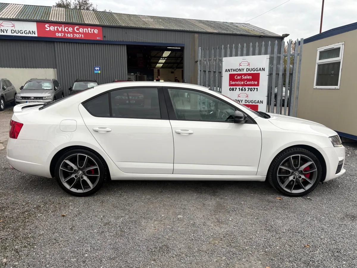 Skoda Octavia VRS - Image 2