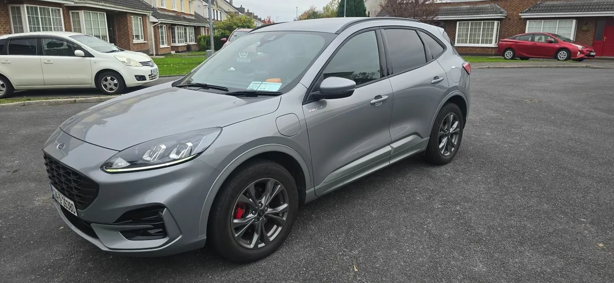Ford Kuga 2024 - Image 1
