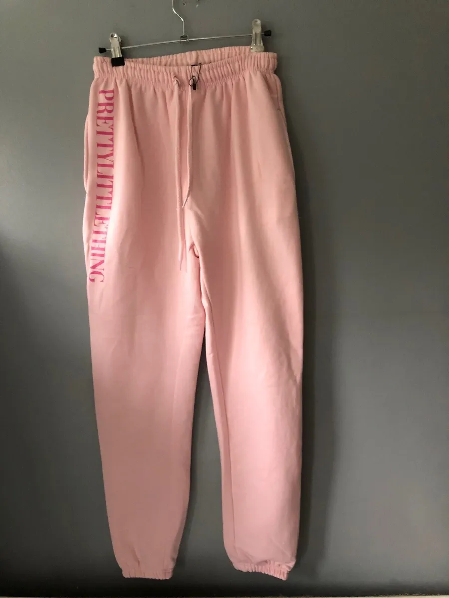 Ladies bottoms size 8 €5 - Image 1