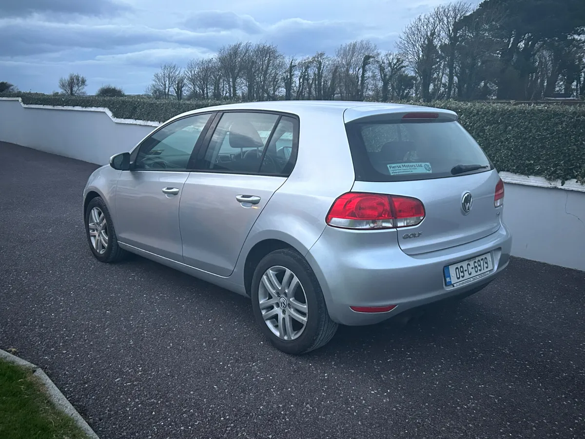 VW Golf 2009 auto new NCT low miles - Image 3