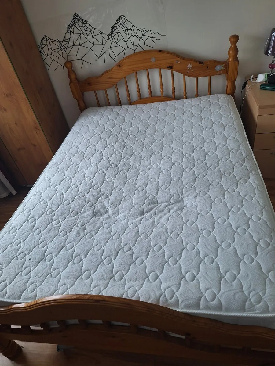 Double bed and mattress x2 - Image 1