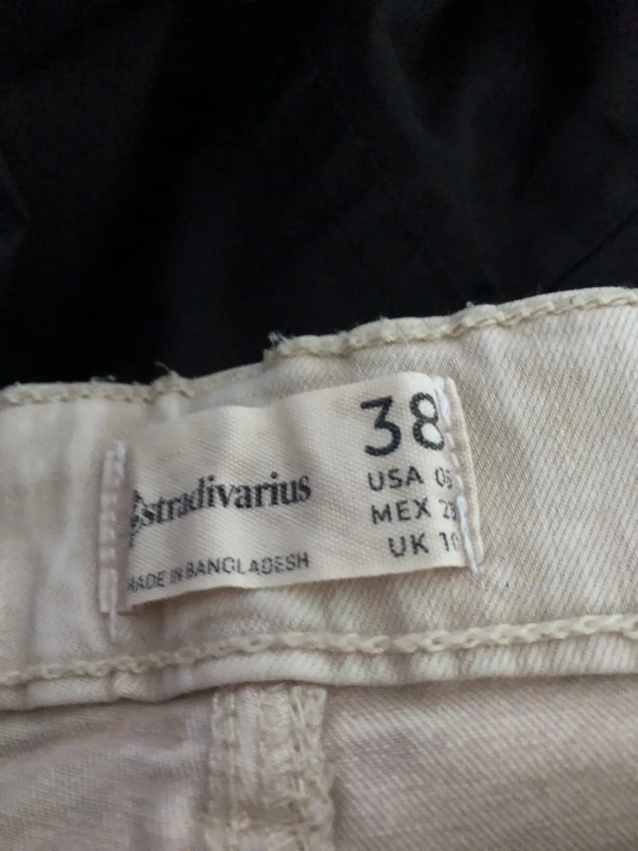 Ladies jeans size 10 €10 - Image 3