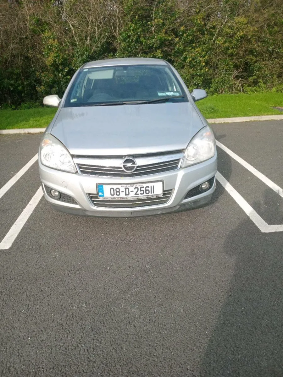 Car - Image 1