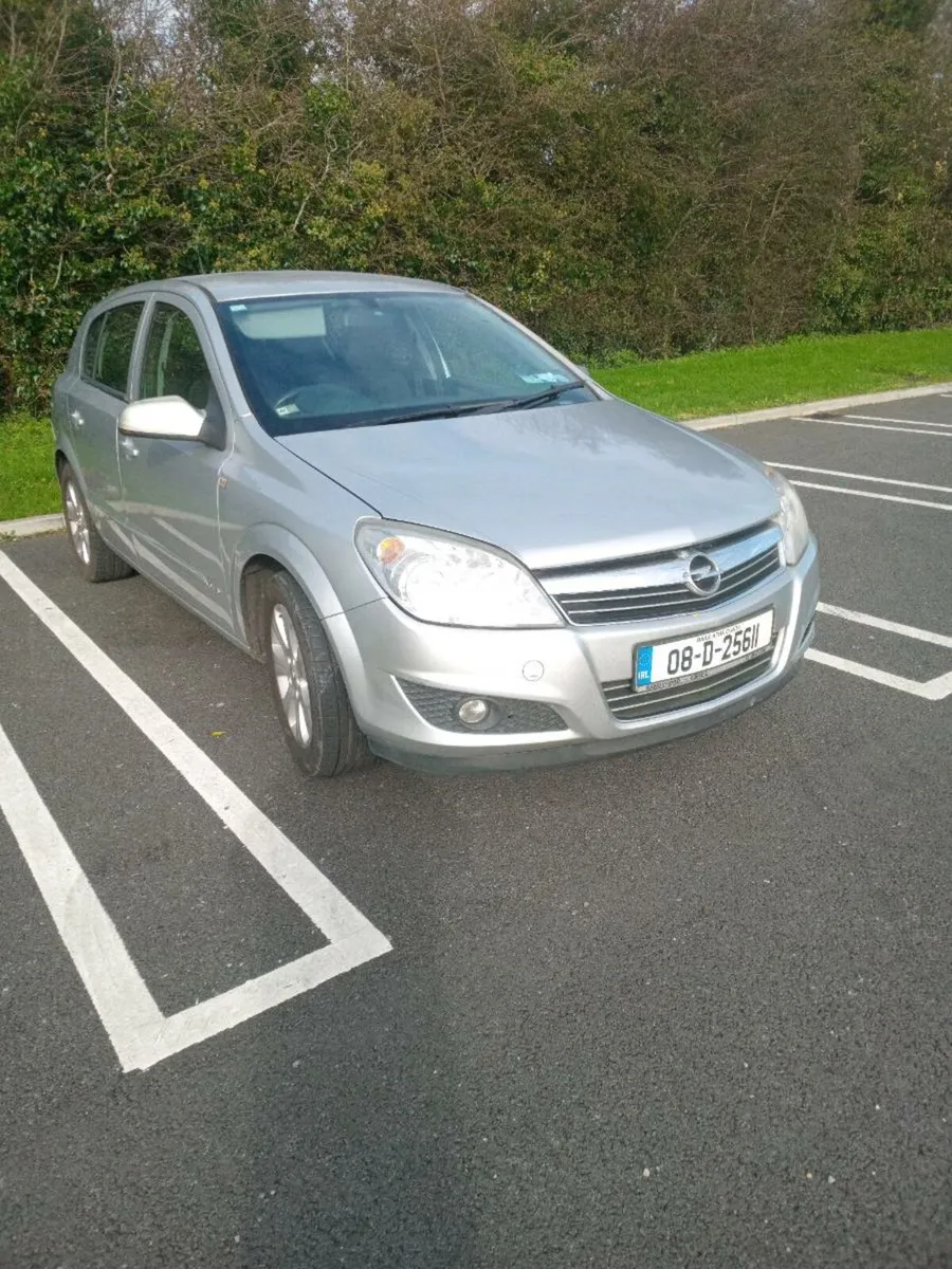 Car - Image 2