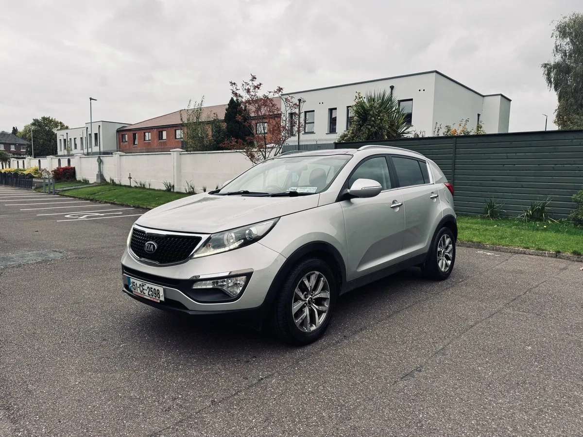 Kia Sportage High Spec Full Service Record - Image 3