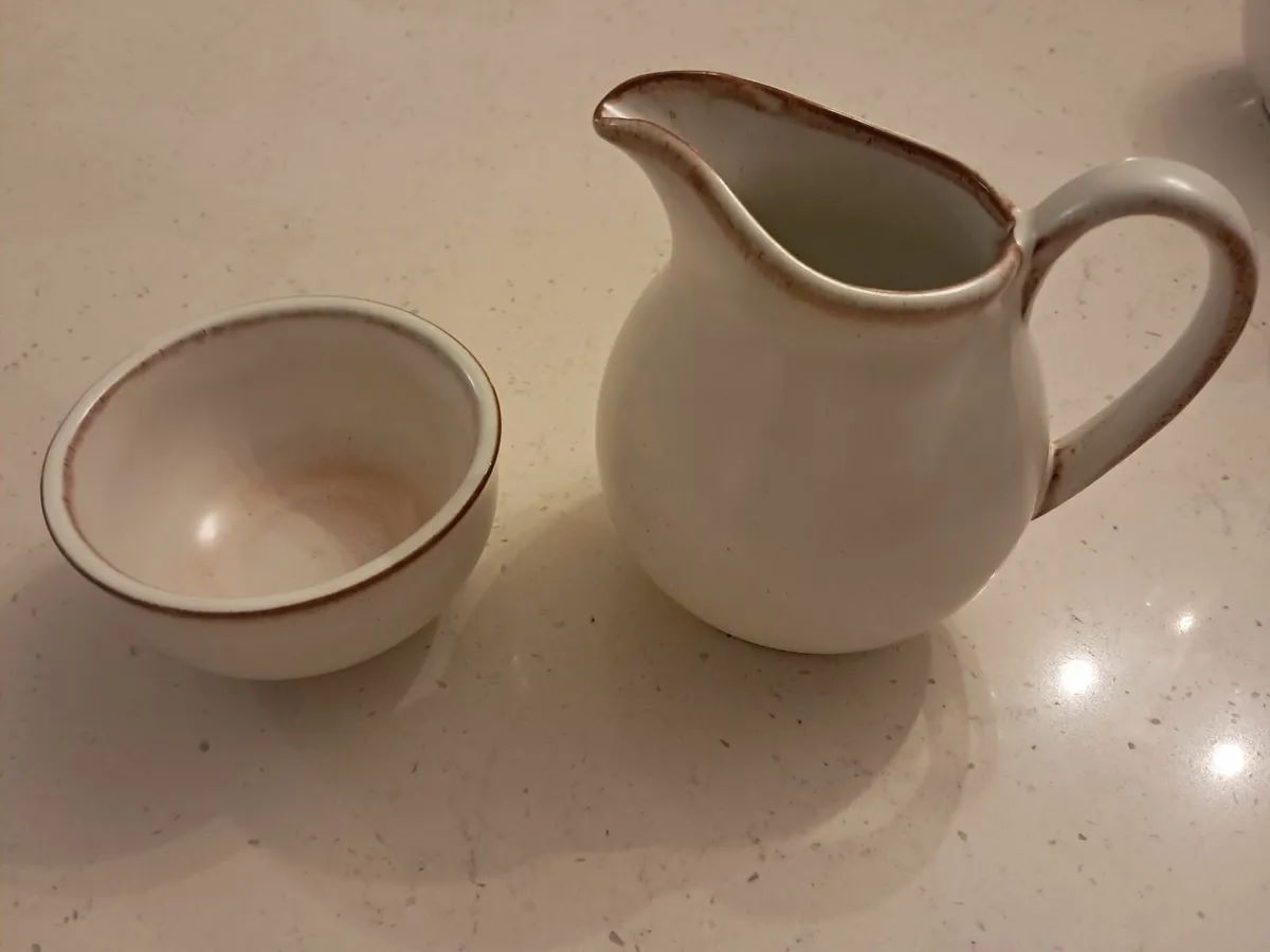 Delph: Irish Country Pottery - Image 2