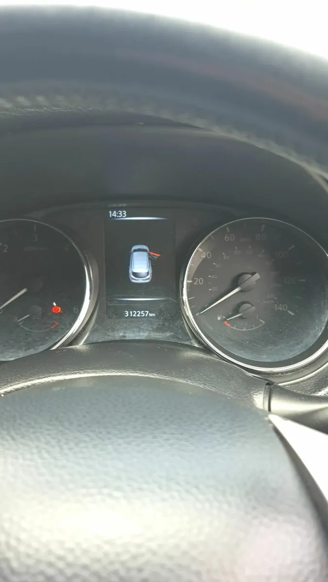 Nissan Qashqai 2015 - Image 4
