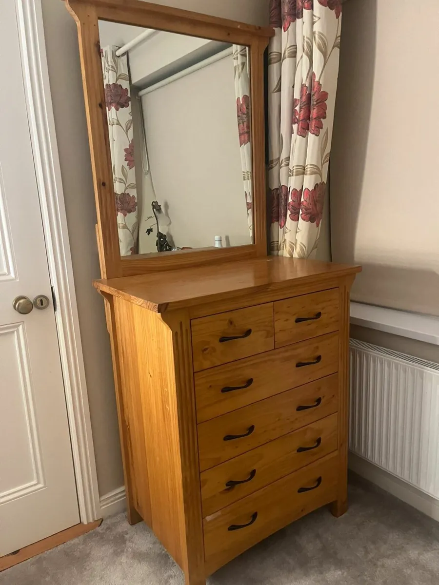 Chest Drawers