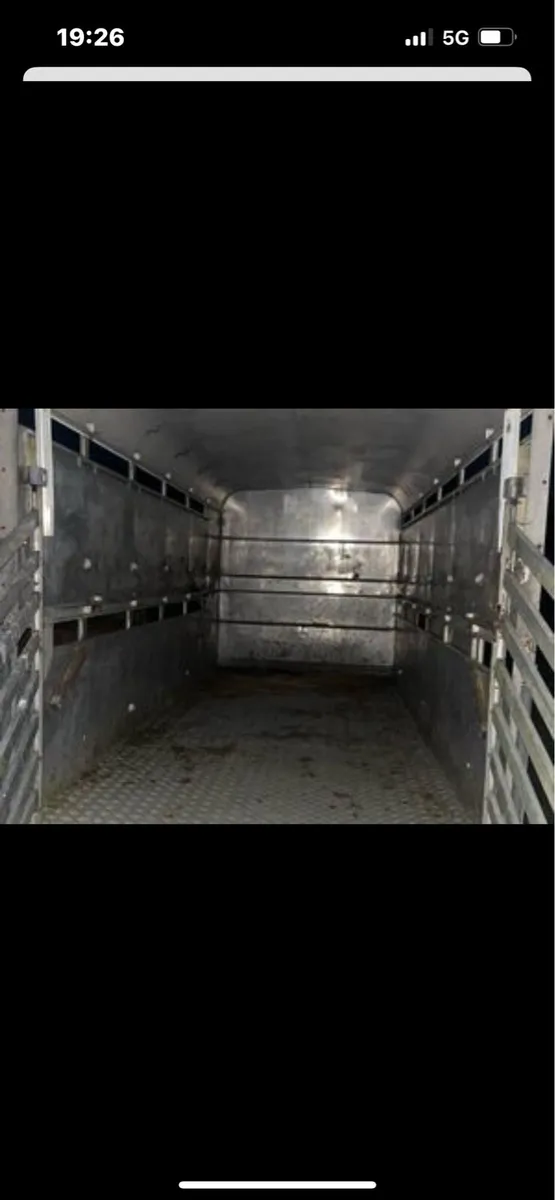 12’x 6’ cow box - Image 3