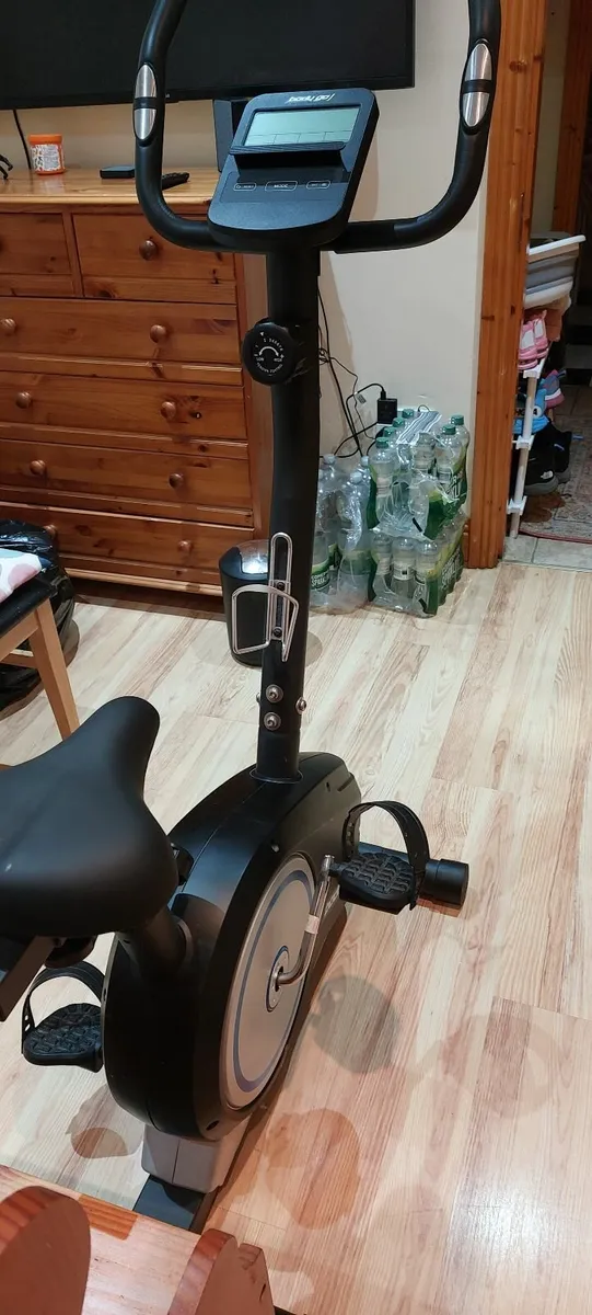 Exercise bike - Image 1