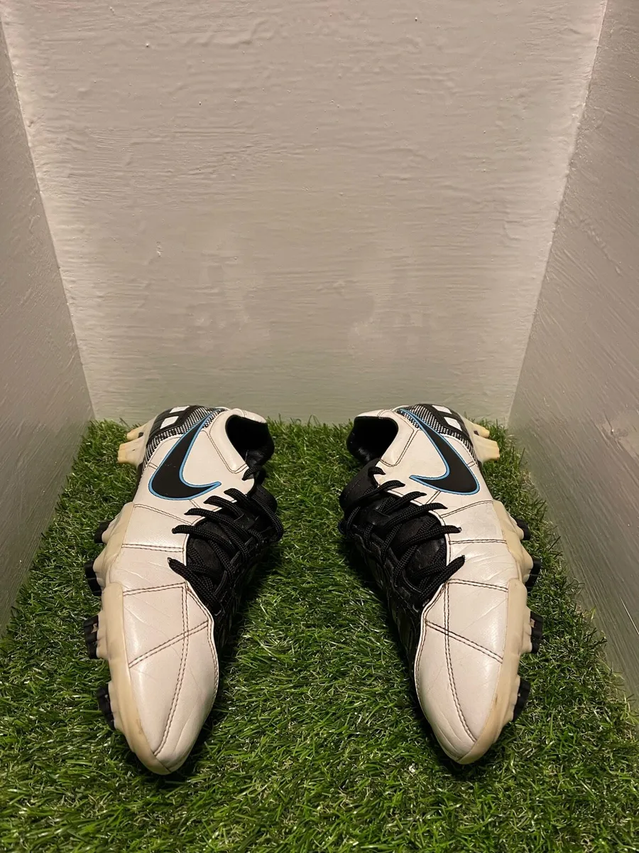 Nike Total 90 Strike III FG Football Boots | UK 7 - Image 4