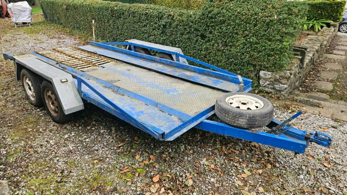 Car transporter - Image 1