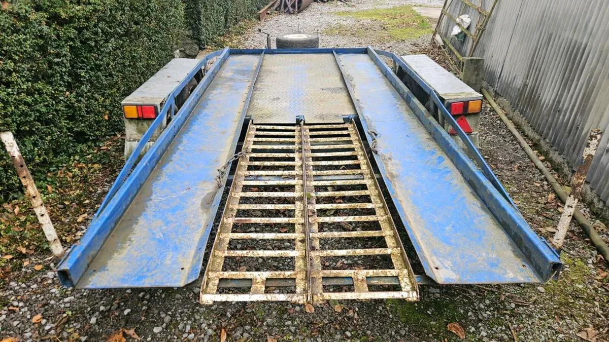 Car transporter - Image 3
