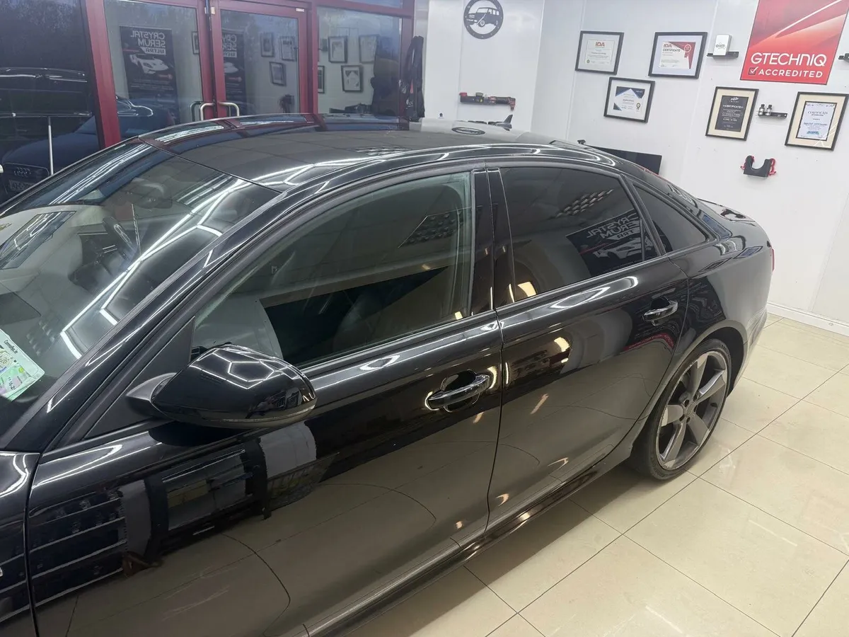 AUDI A6 BLACK EDITION - Image 4