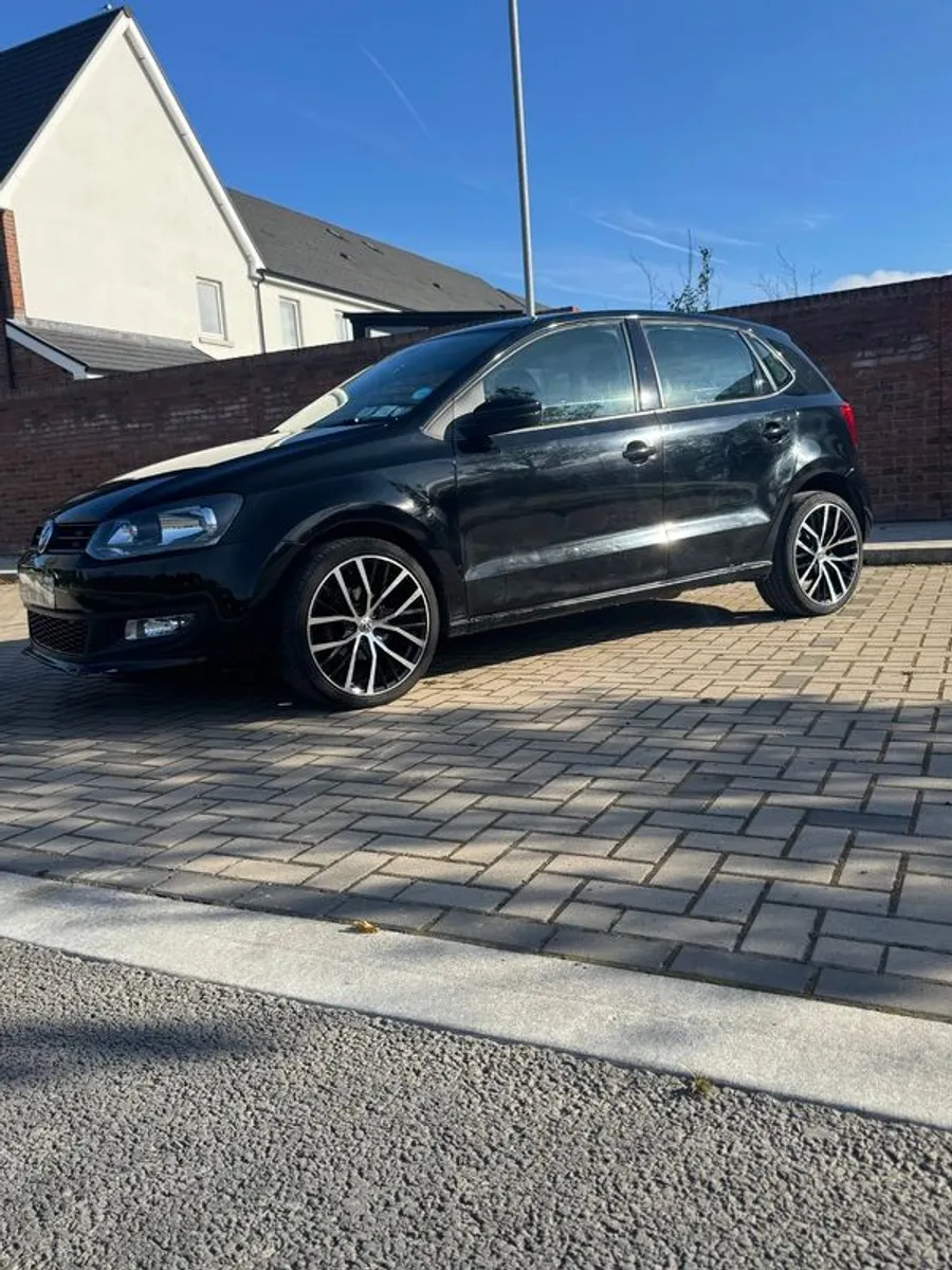 2012 Volkswagen Polo - Image 4