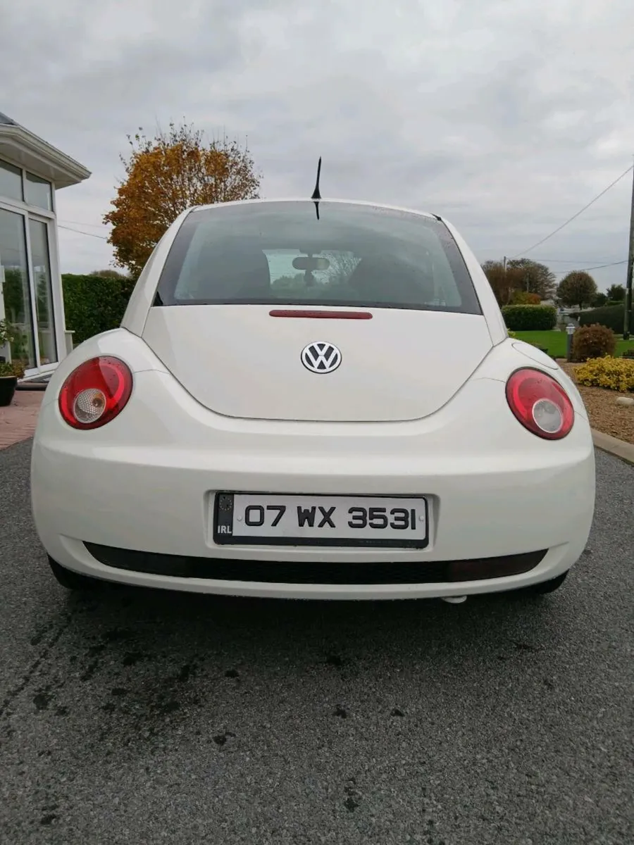 Car - Image 2