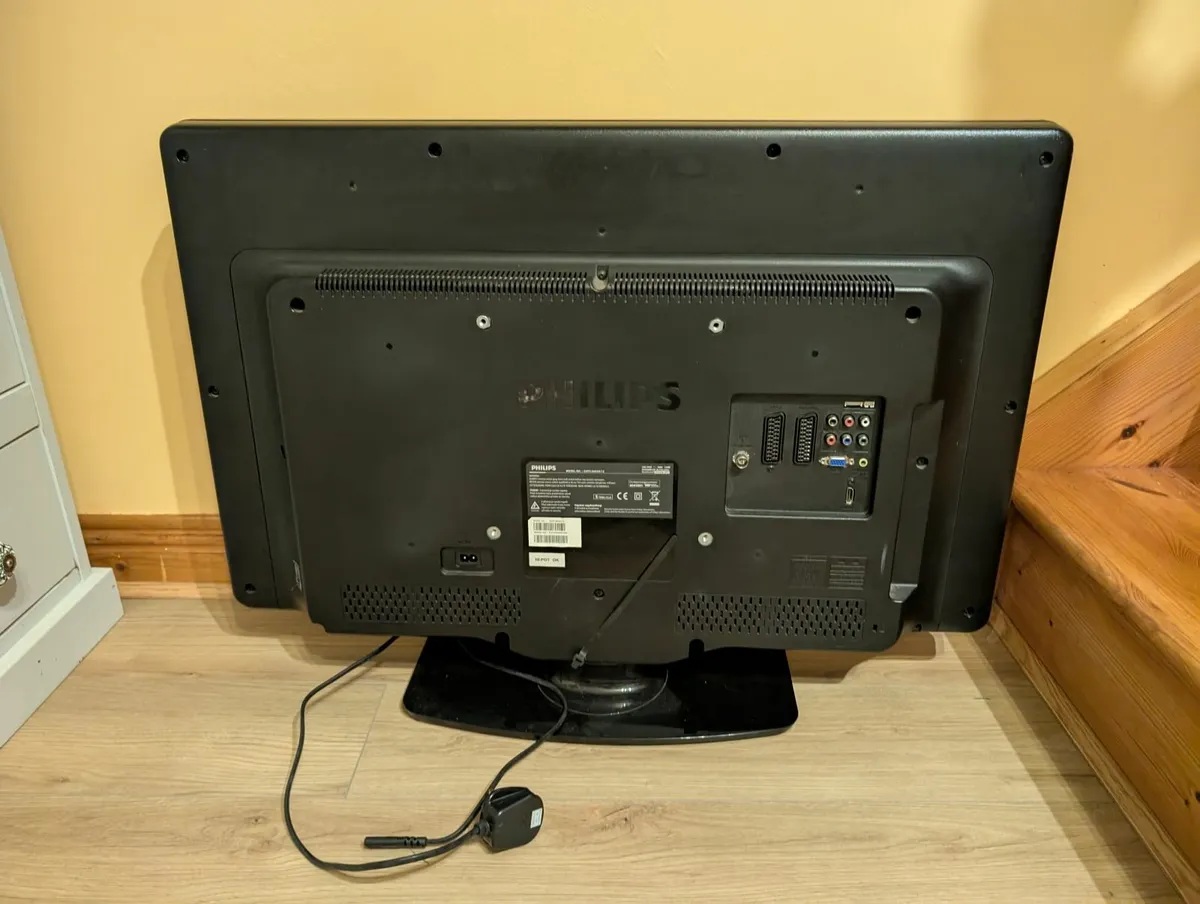 Phillips TV - Image 2