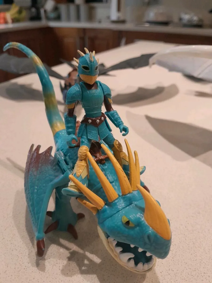 How to train your dragon. - Image 2