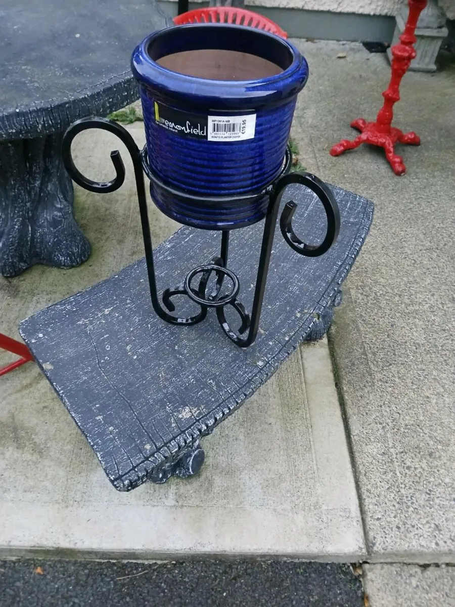 Pot and pot holder - Image 3
